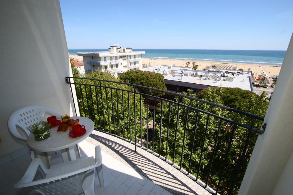 Residence Hotel Angeli Rimini Extérieur photo